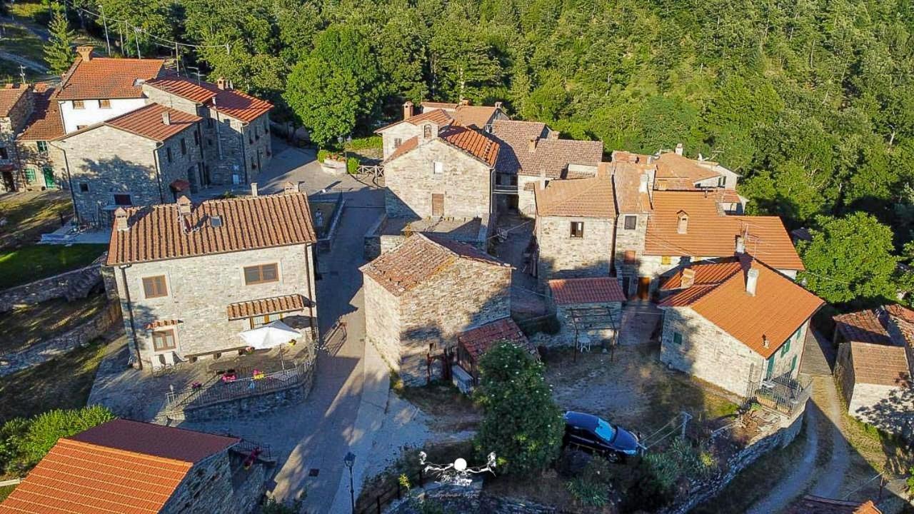 Agriturismo Vezzano Chiusi della Verna Luaran gambar