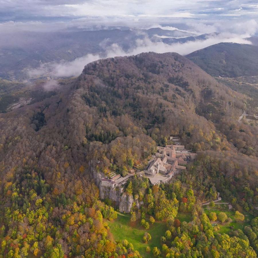 Agriturismo Vezzano Chiusi della Verna Luaran gambar