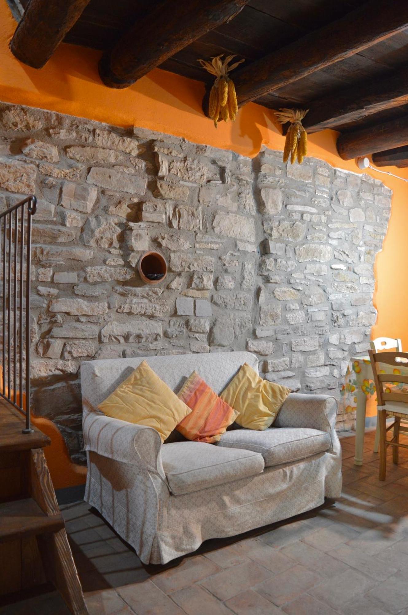 Agriturismo Vezzano Chiusi della Verna Luaran gambar